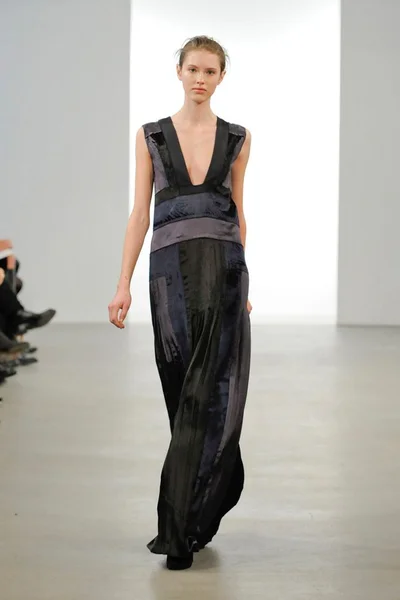 Look 24